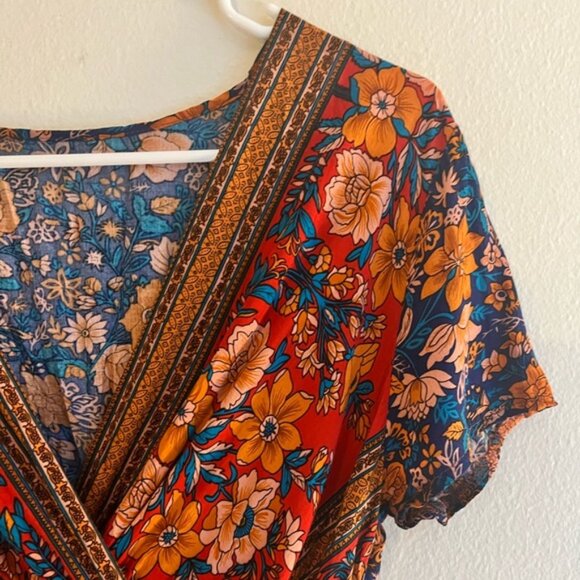 Shein V-Neck Dress - Picture 2 of 5